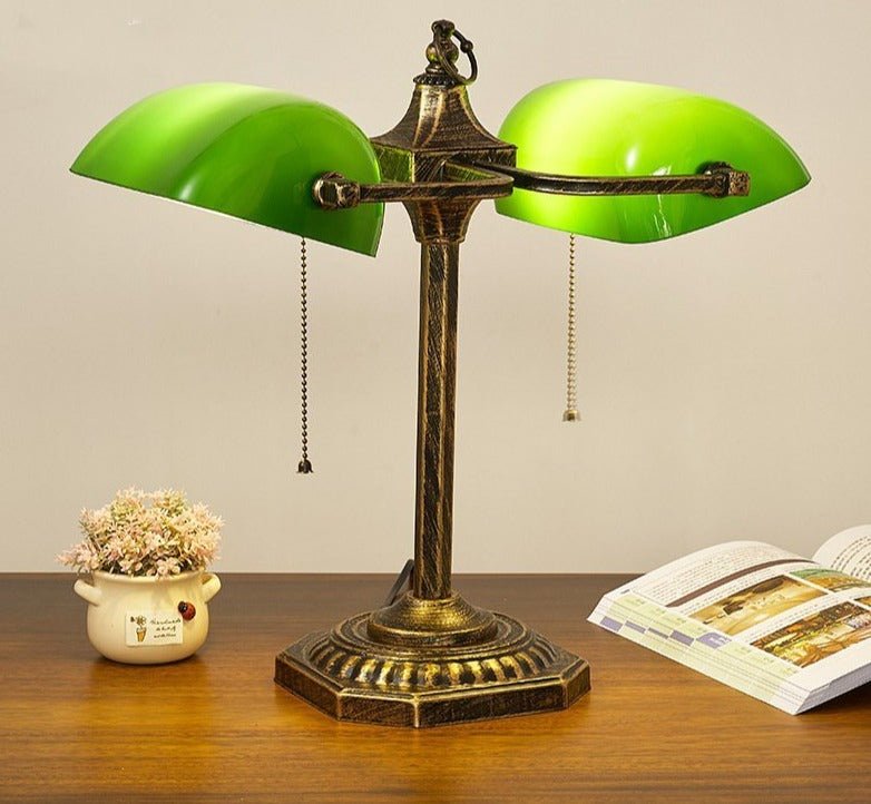 Lampe de Banquier Double Abat jour Vert – Collection Vintage Shop