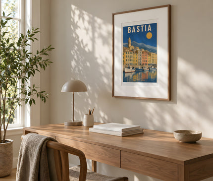 Affiche bastia deco maison de vacances – mise en situation dans un bureau