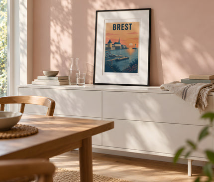 Affiche brest vintage coucher de soleil – mise en situation dans une salle à manger